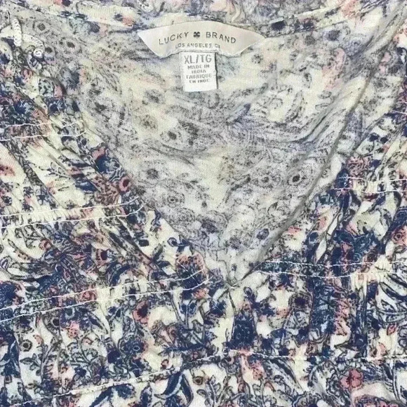 Lucky Brand blouse size XLARGE - Picture 3 of 4